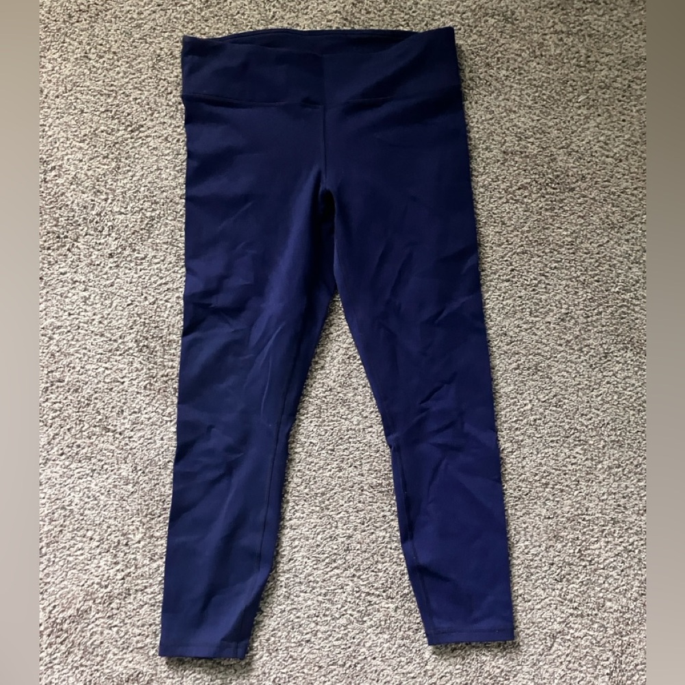 Fabletics crop leggings